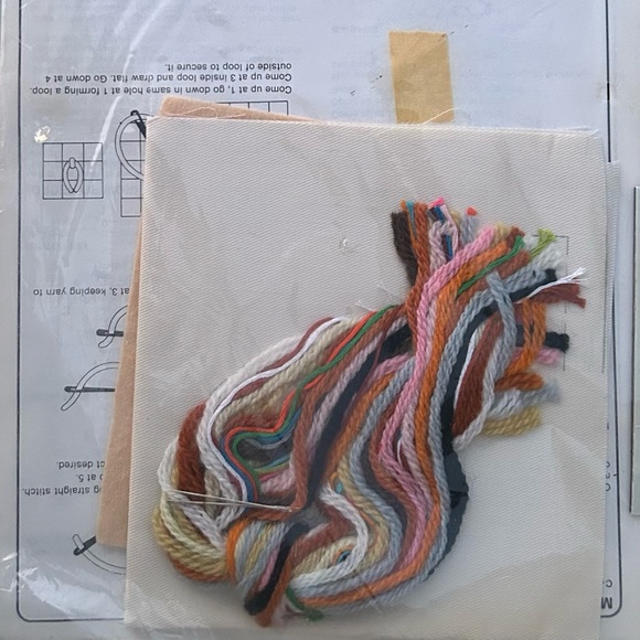 Vintage Crewel Magnet Set Craft Kit, Fiddlesticks by Current, New Old Stock - Picture 2 of 2